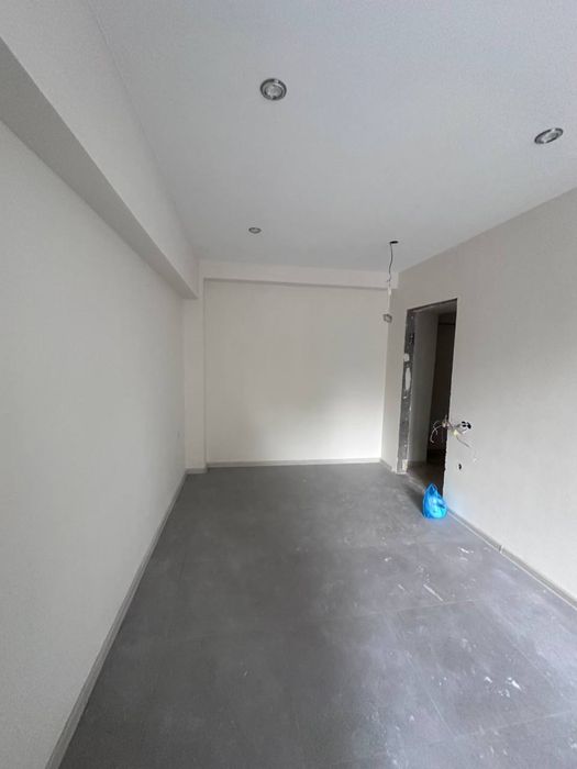 Ц-5 | 15кв - нежилое помещение вдоль дороги