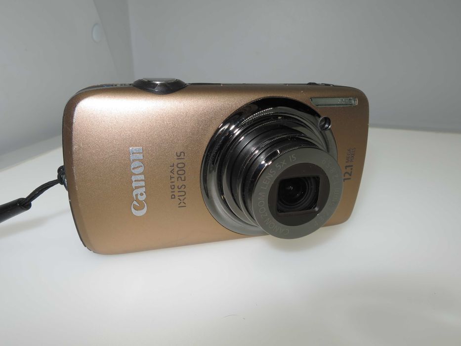 Canon digital IXUS 200 is компактен цифров фотоапарат цифрова камера