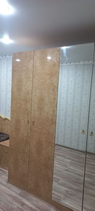 2 комн р-он 8 школы,кафе Ахтамар