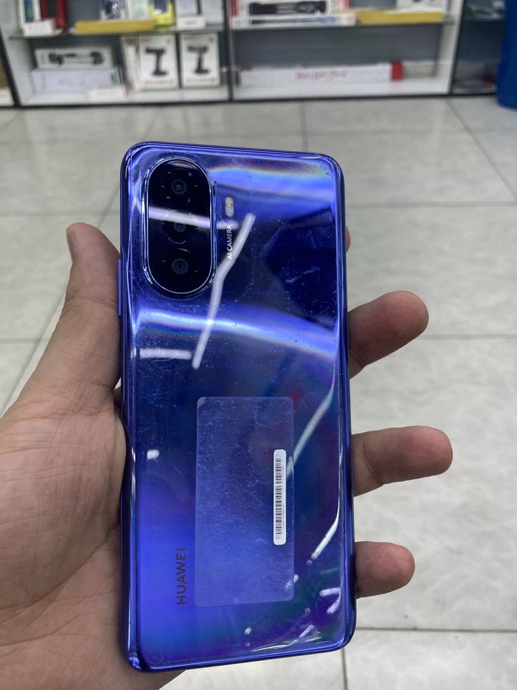 Продам свой телефон Huawei Nova_Y70
