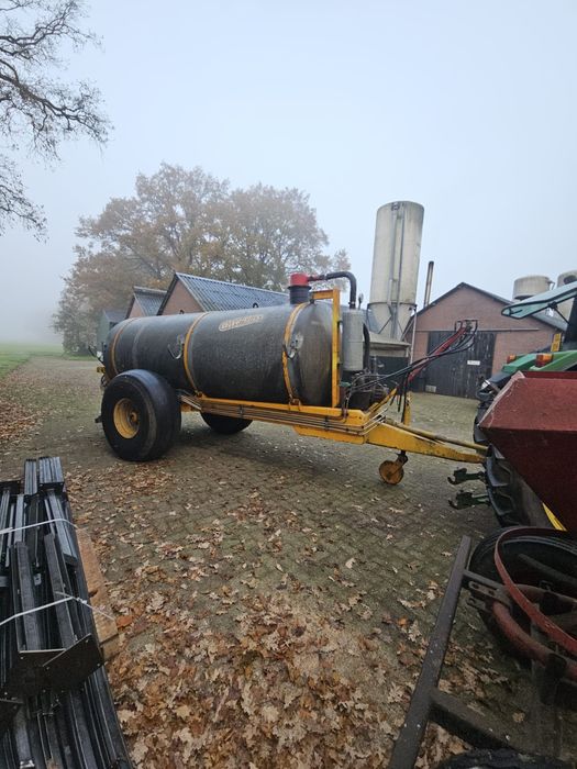 Vidanja/cisterna 5000 l pompa 2 sensuri