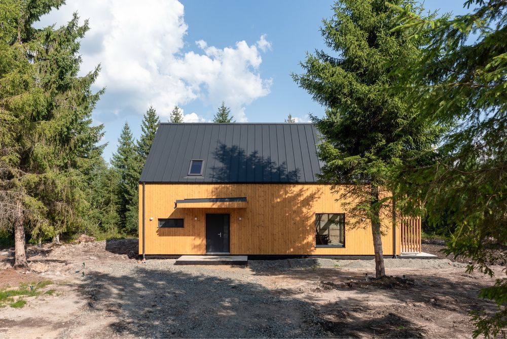 Cabana/ Casa de vacanta noua, standard NZeb Calatele Padure Belis