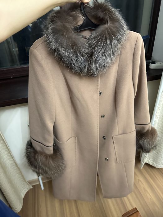 Продаю шикарное пальто