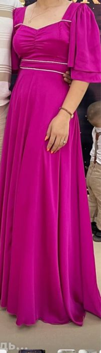 Вечерный көйлек өте әдемі тап таза 1киілген тек