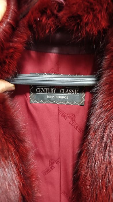 Продаю мутоновую шубу в отличном состоянии