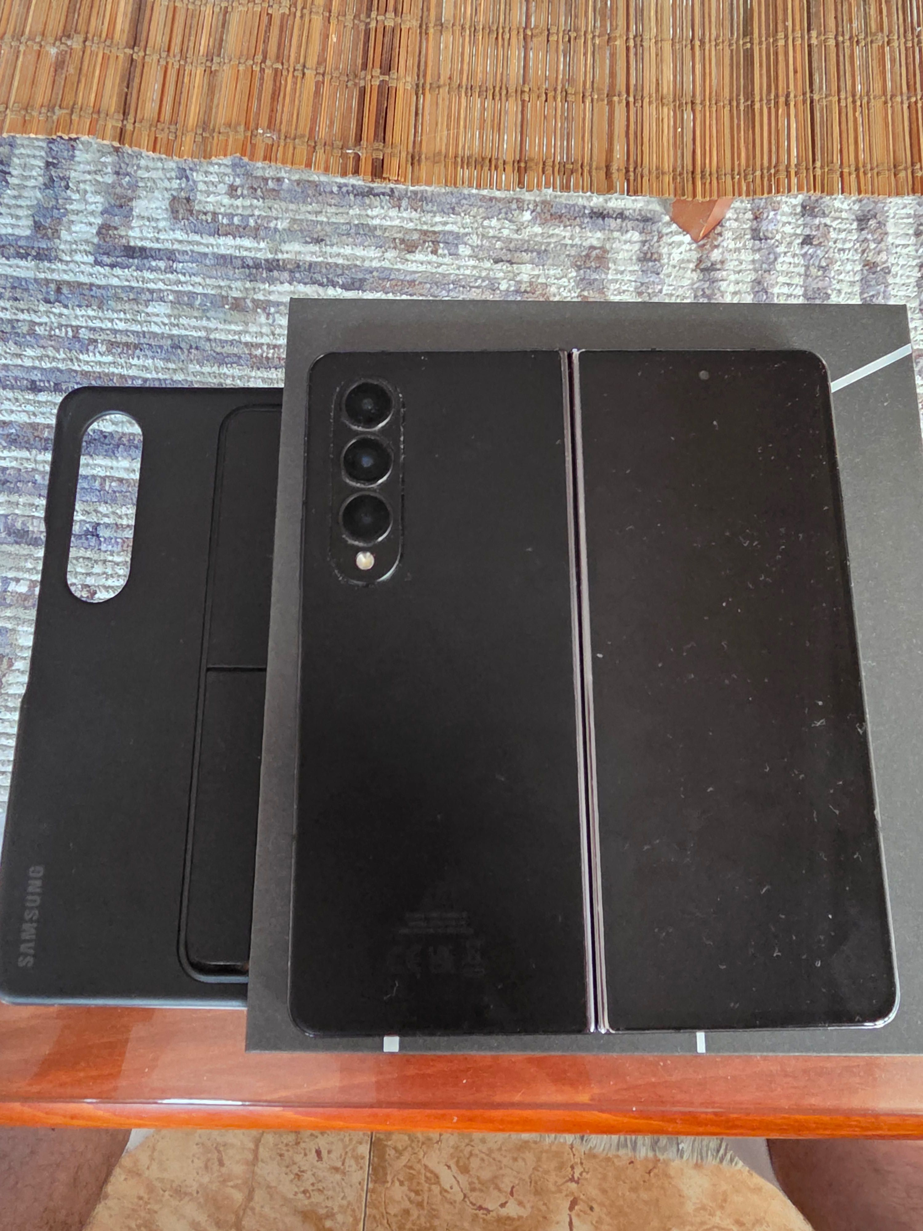 Samsung Galaxy Z Fold4