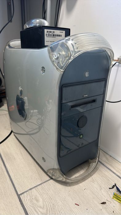Power MAC G4 in stare perfecta