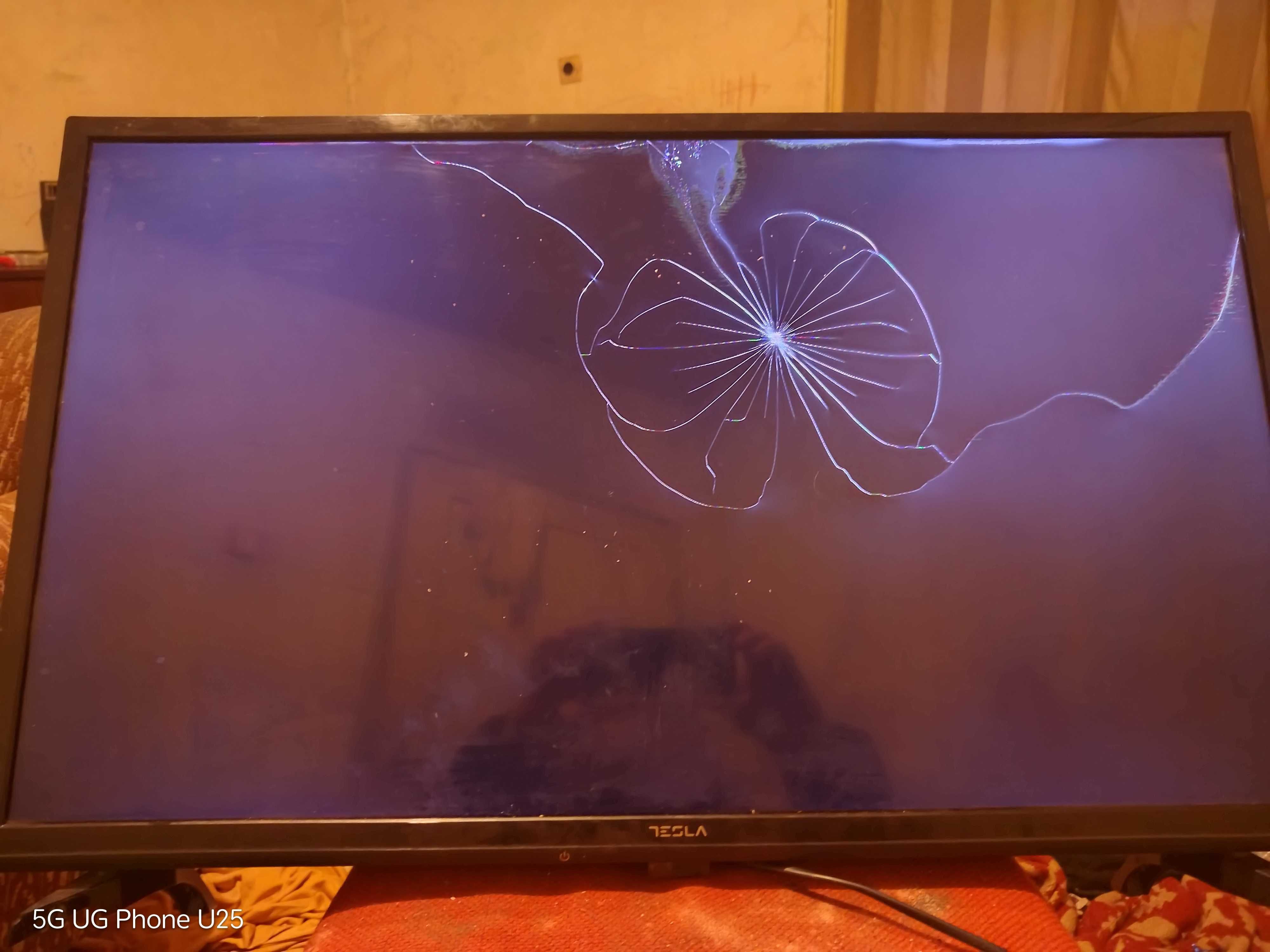 Lcd Tesla работещ с вчупен lcd