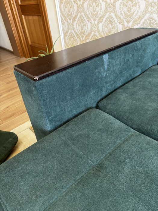 Продам Диван б/у хорошего качества