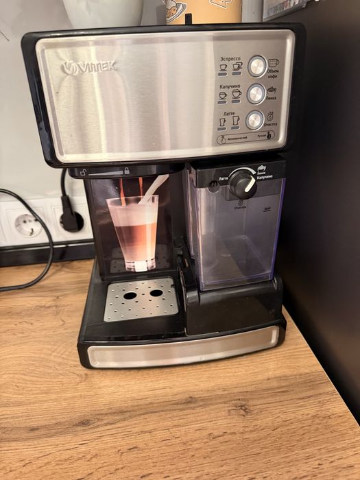 Кофемашина Vitek