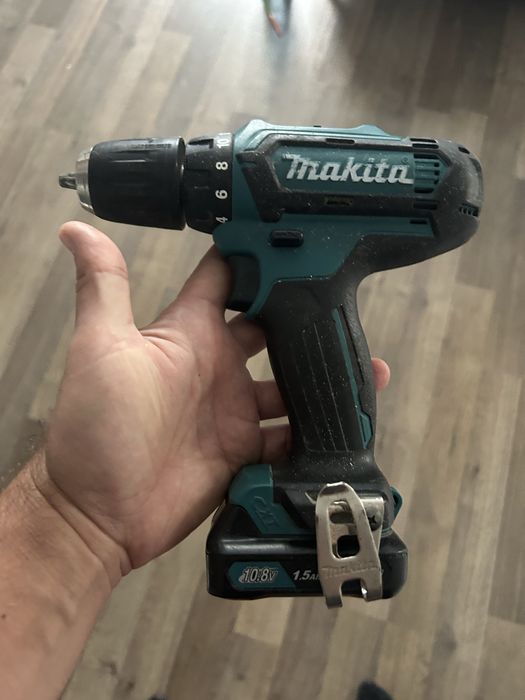 Infiletanta makita 10.8v