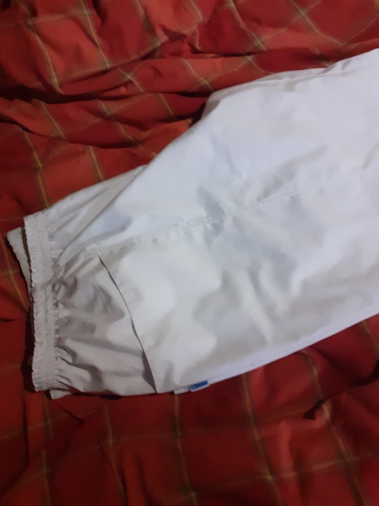 Pantaloni albi XXXL,noi/medic,,bucatar,brutar/de Berkel,56