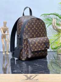 Ghiozdan/Rucsac Louis Vuitton modele noi