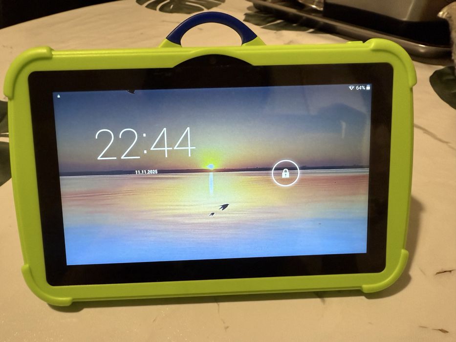 Продаю       планшет      для.      детей   В отличном состояний н