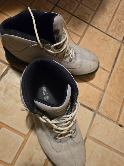 Bocanci timberland nr 45