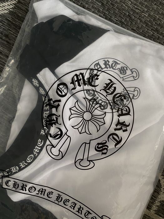 Chrome Hearts Horseshoe