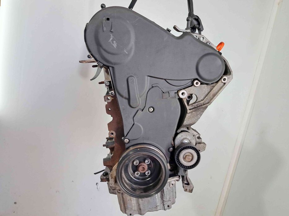 Motor complet ambielat Volkswagen Golf 6 (5K1) [Fabr 2009-2013] CAY 1.