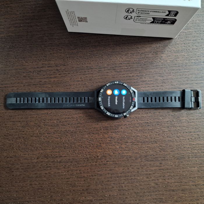 Часовник Huawei Watch GT 3 SE