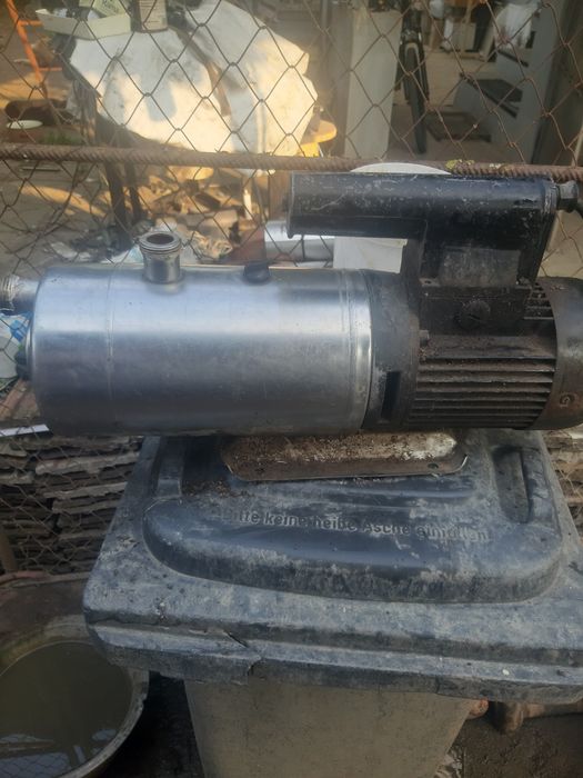 Pompa irigat  gradina