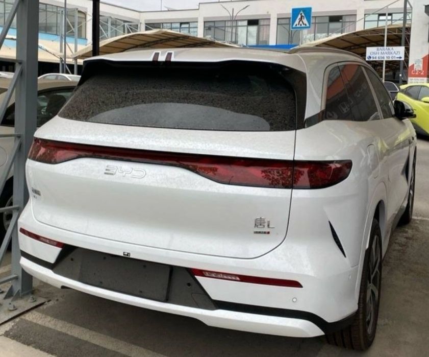 BYD Tang L 2 pozitsiya
