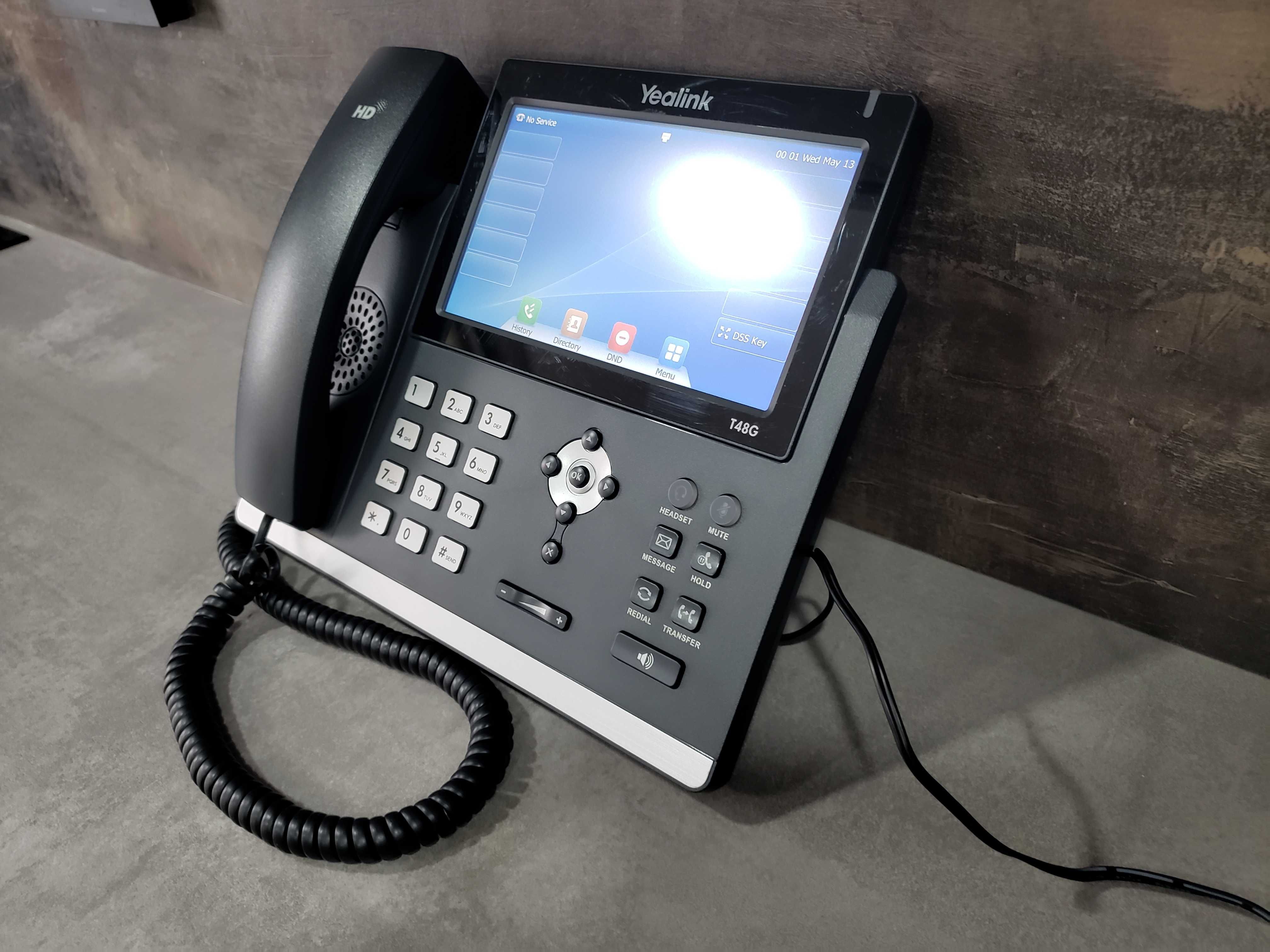 Телефон,VoIP  Yealink T48G, 7" (17.78cm) сензорен екран, PoE, 16 линии