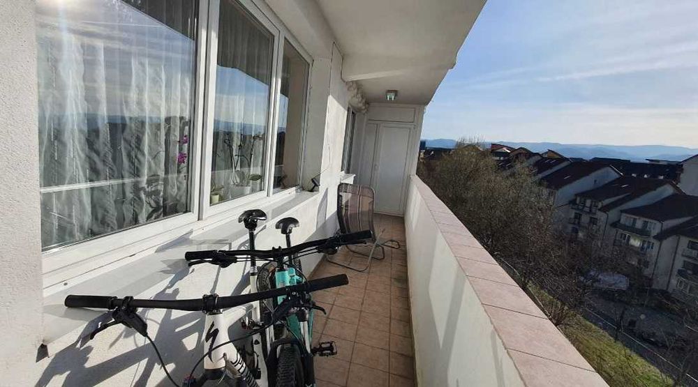 Închiriez apartament 2 camere, 60mp (media lunară a taxelor: 270 lei)