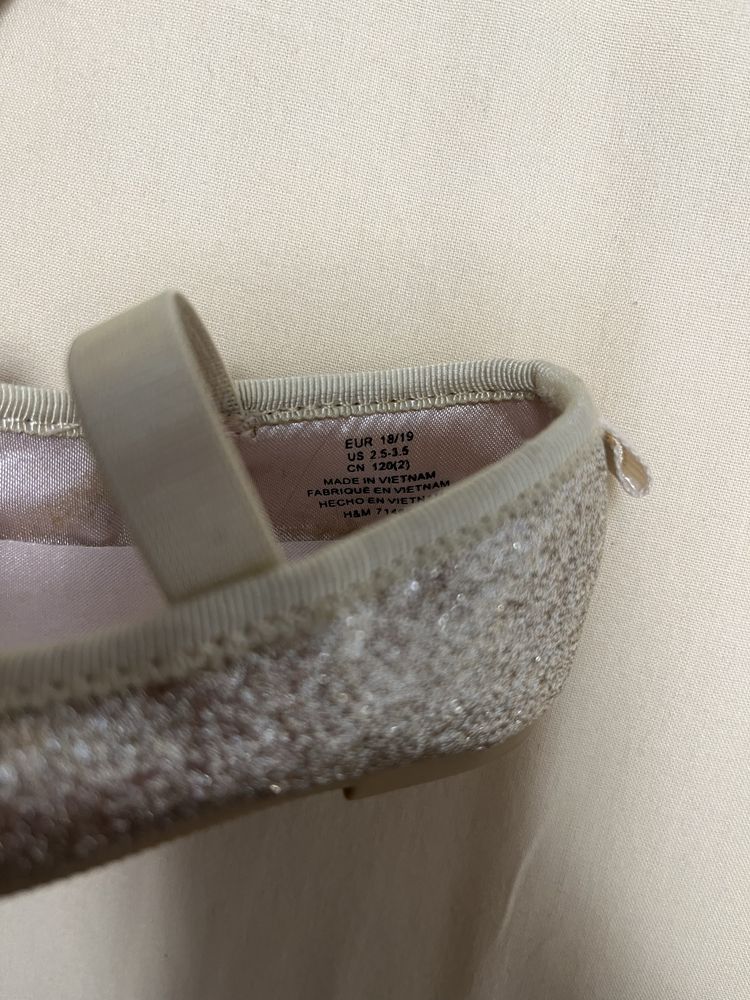 Pantofiori fetite H&M 18-19
