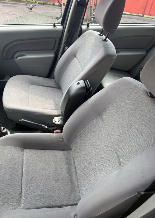 Dacia Logan 1.6 MPI, 62184 km, prim proprietar