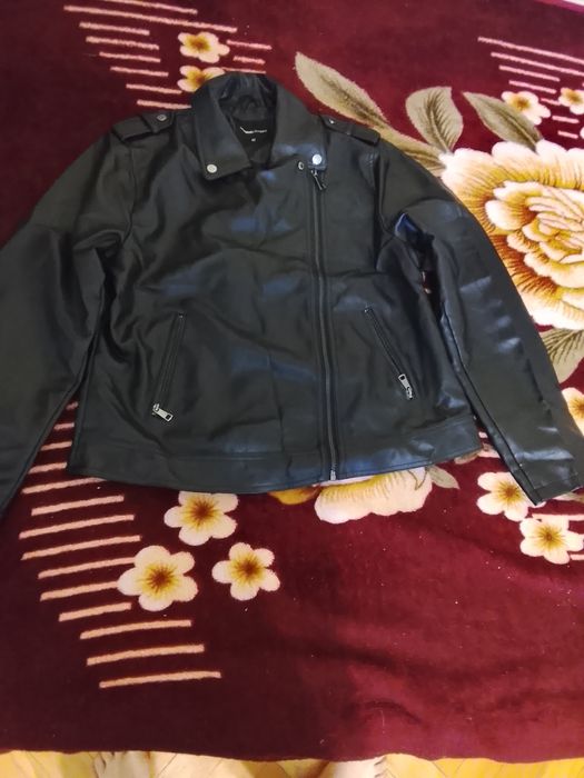 Geaca de piele de fete mărime (el)