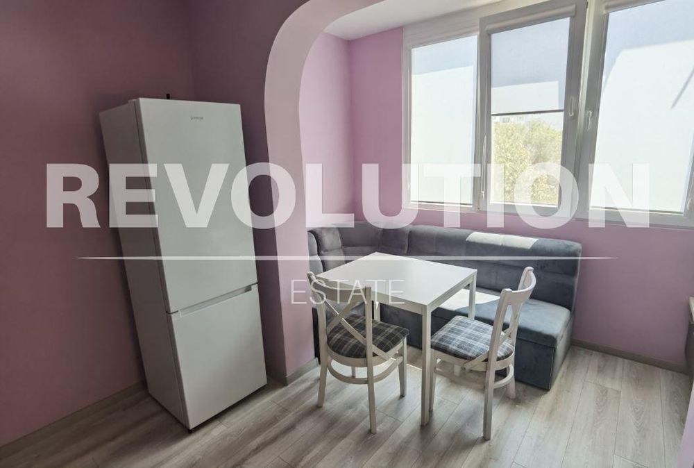 Дава се под наем Двустаен апартамент в Варна, Възраждане 1 - 50 кв.м за 350 € - Снимка #4