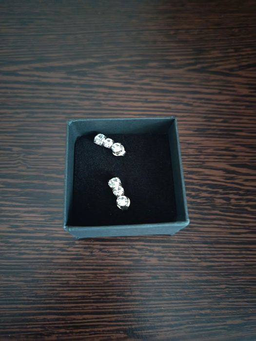 Vând cercei de dama din argint