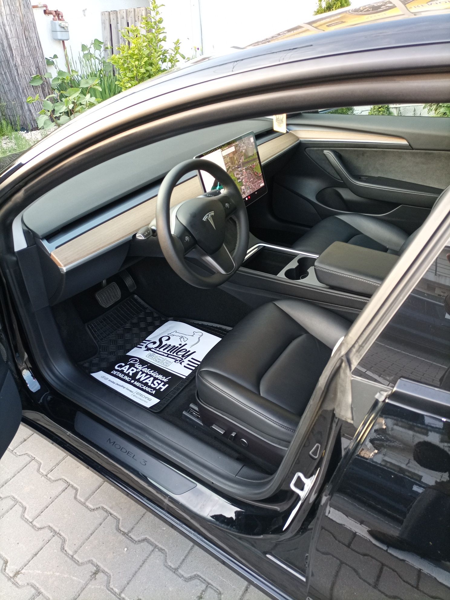 Tesla model 3 standard plus