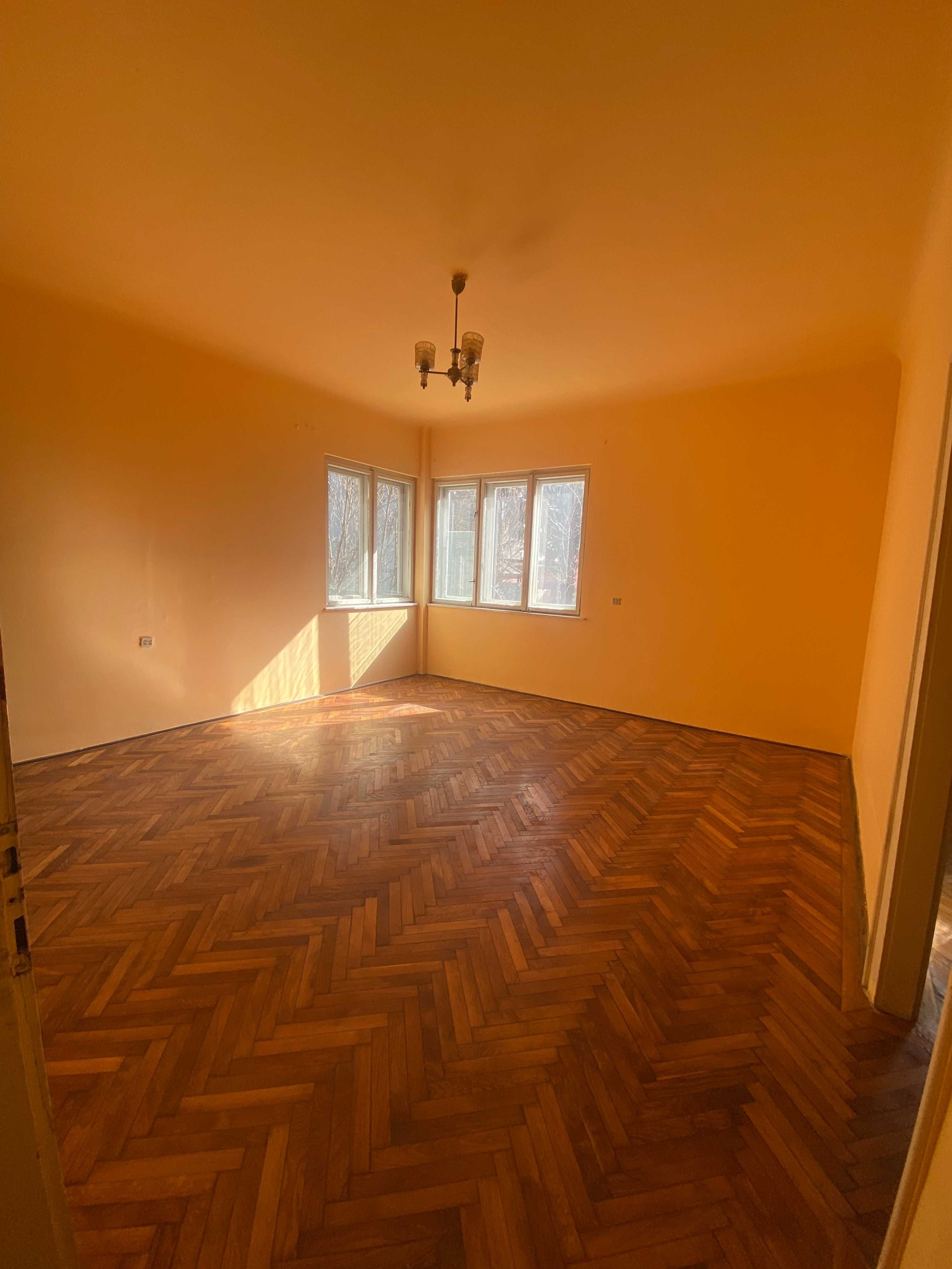 PF: Vand apart 77 mp, zona exclusivista - str Eremia Grigorescu