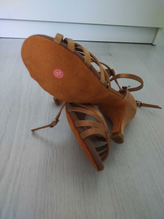 Sandale de dans sportiv