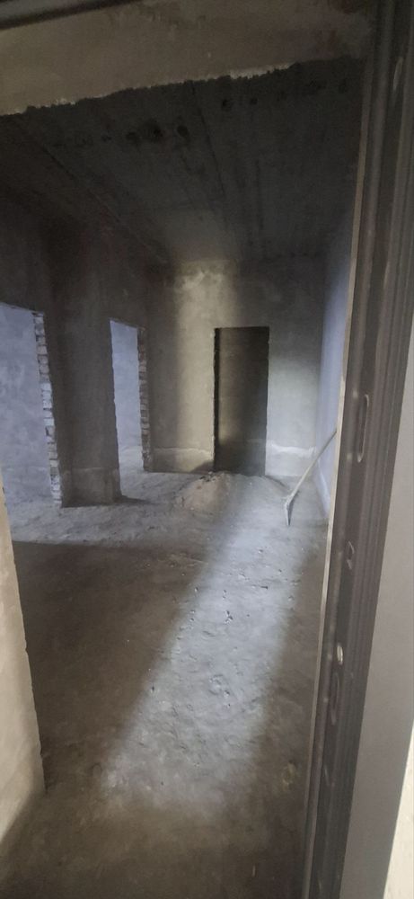 Арзон ва срочни сотилади 2 хонали 71.25 m²