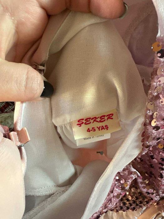 Яркое Нарядное платье для принцессы (4-5лет)