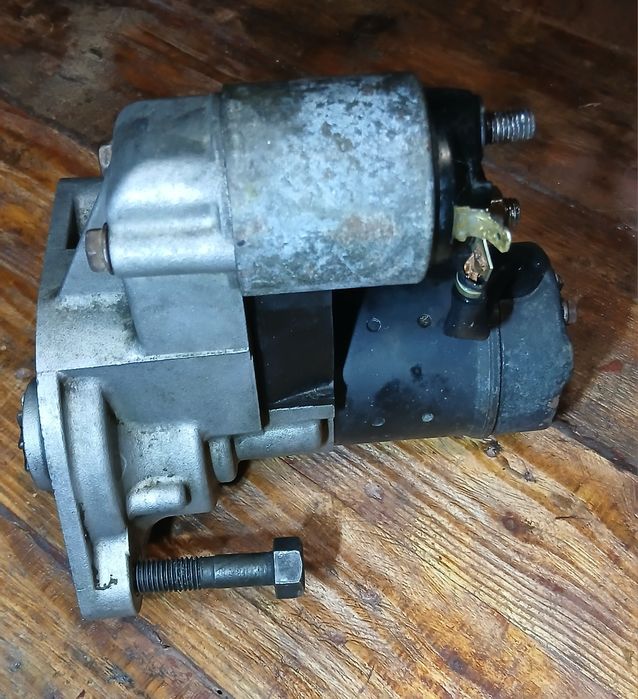 Стартер исузу isuzu свален от corsa b 1.7d