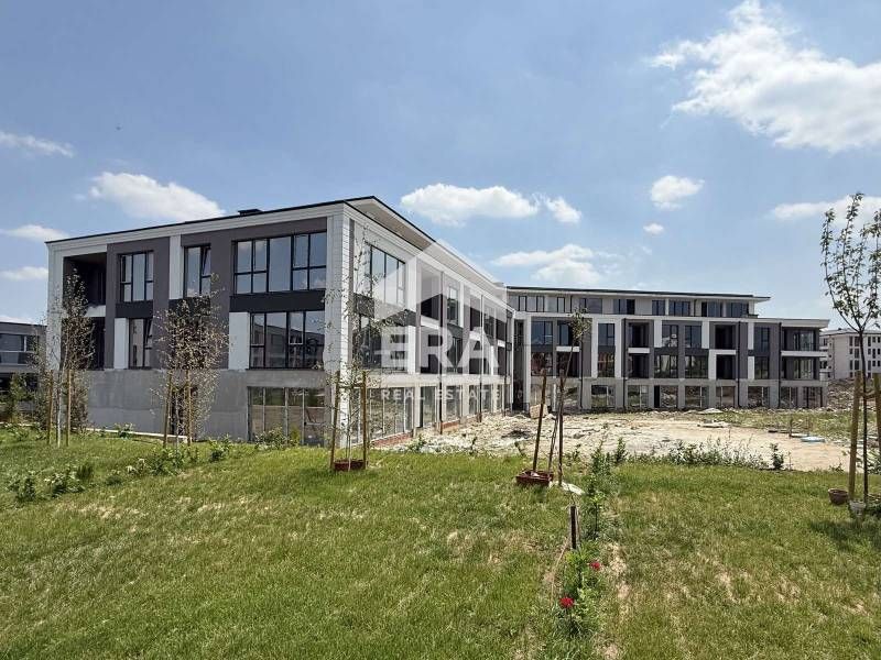 Продава се Четиристаен апартамент в София, Малинова долина - 146 кв.м за 1884 €/кв.м - Снимка #11