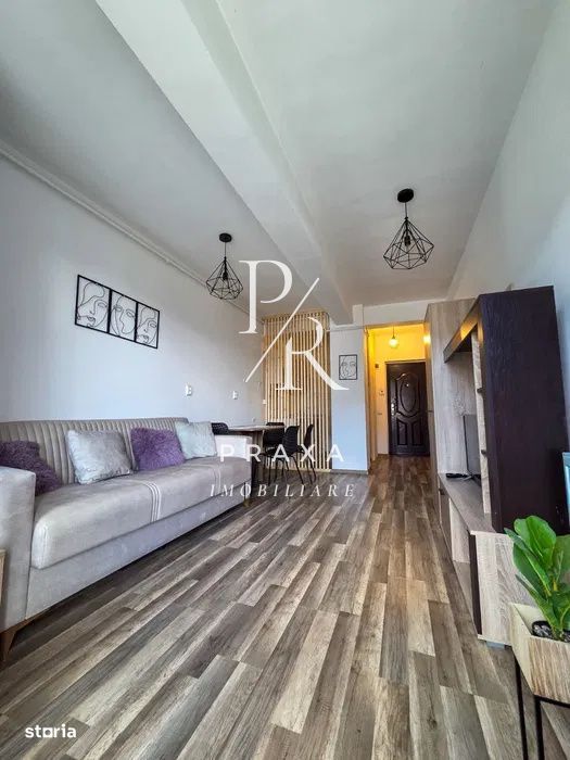 Apartament de vanzare 2 camere zona Terra!