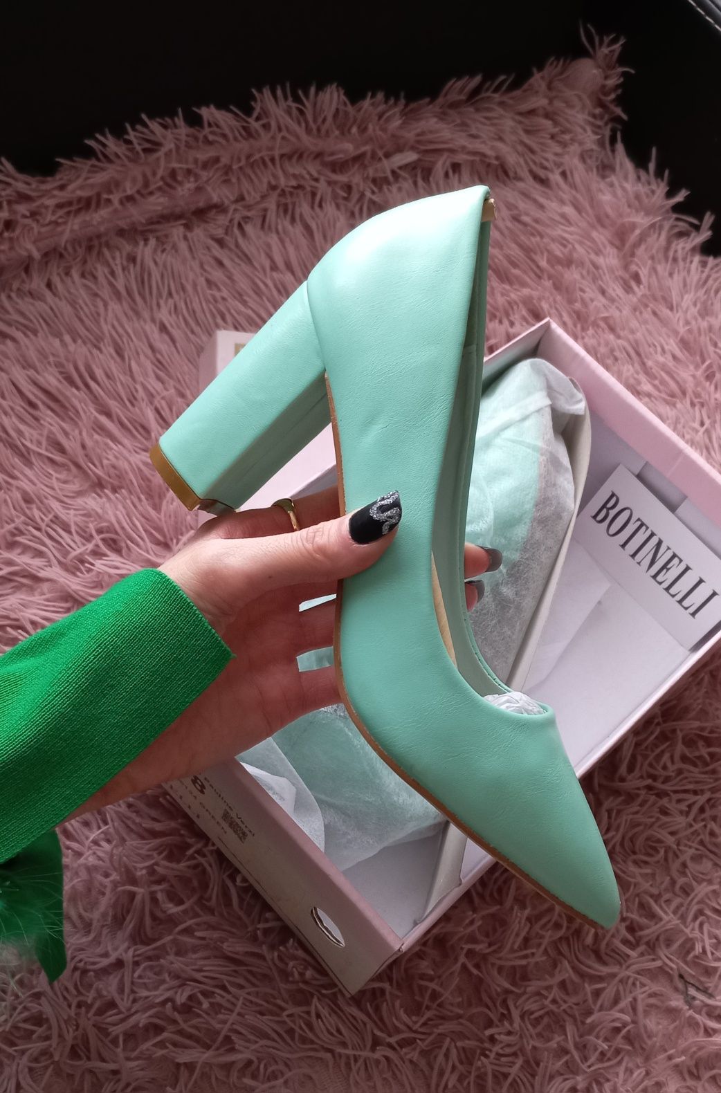 Pantofi verzi cu toc gros de 8 cm