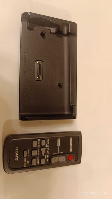 Продавам видеокамера Sony DCR-HC-45R