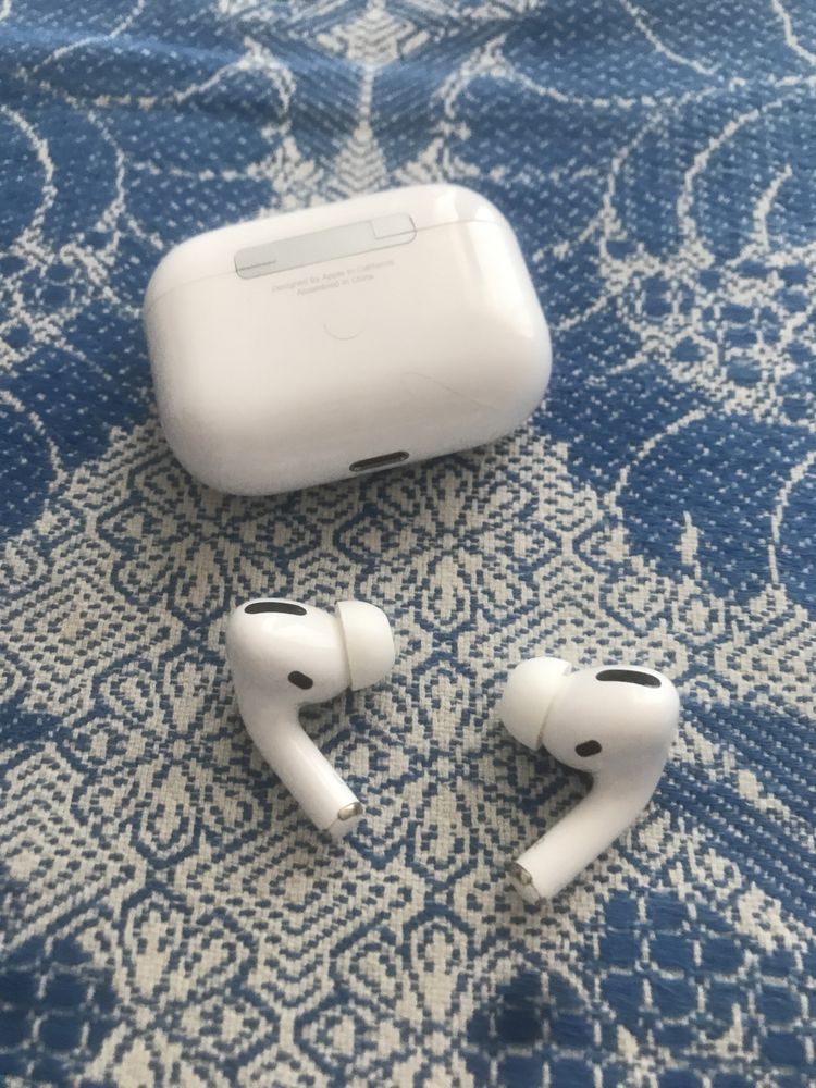 AirPods Pro 50000 тг