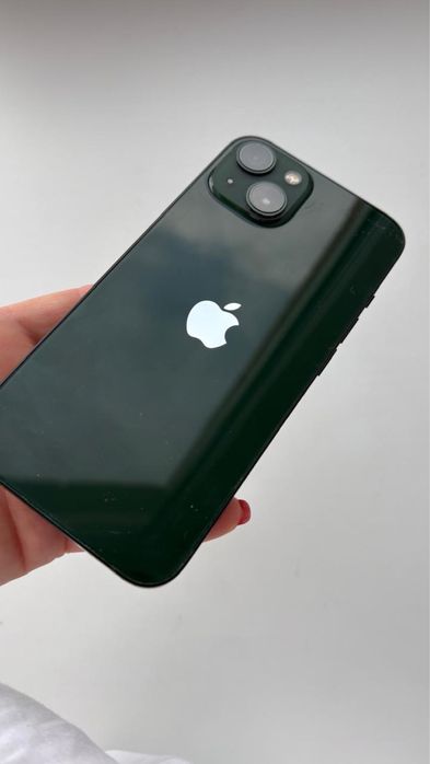 Айфон 13 зеьеный