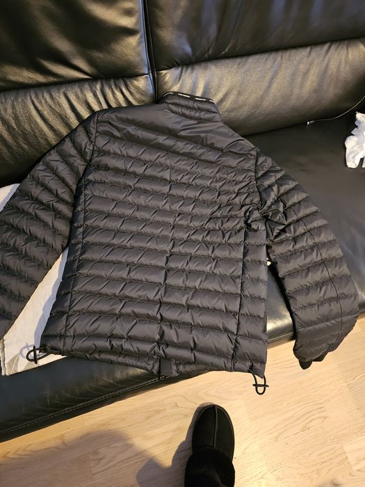 Geaca noua cu puf de la Peuterey marimea XS