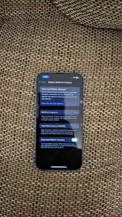Продавам IPhone 13 128gb