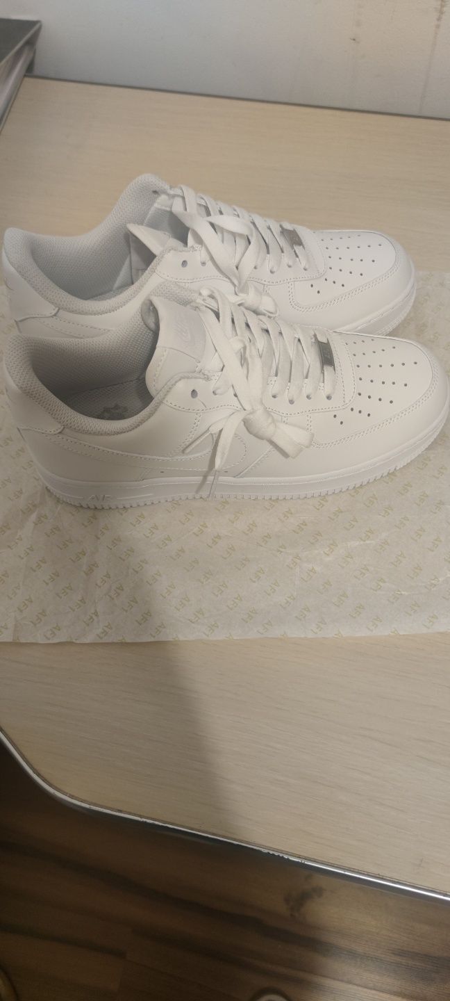 Air Force 1 Triple white