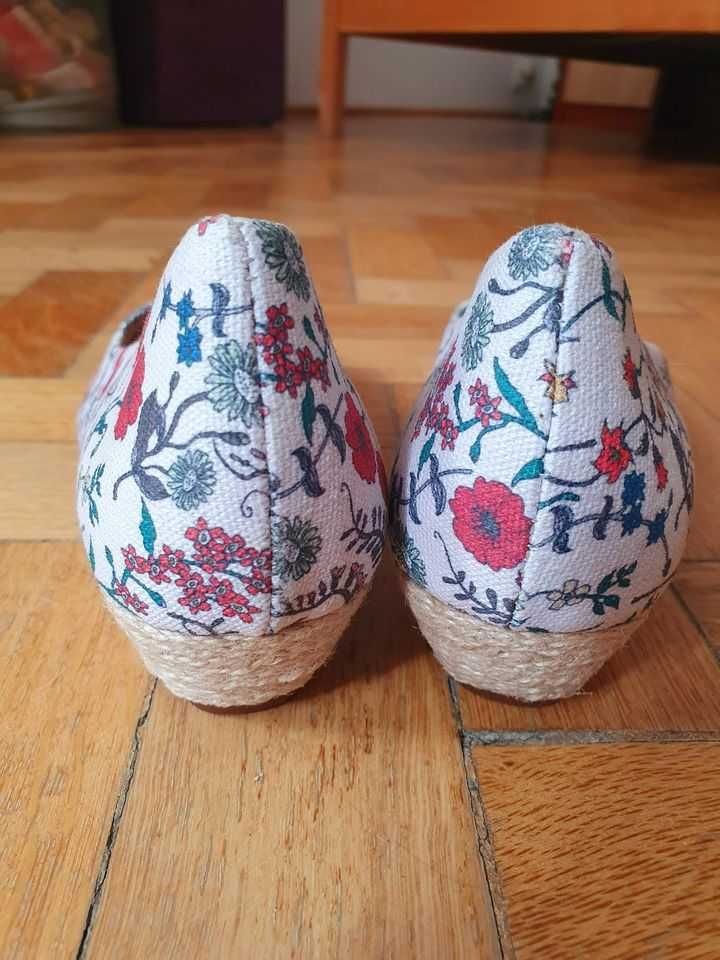 Pantofi damă noi Hotter, din Anglia, 37, design floral