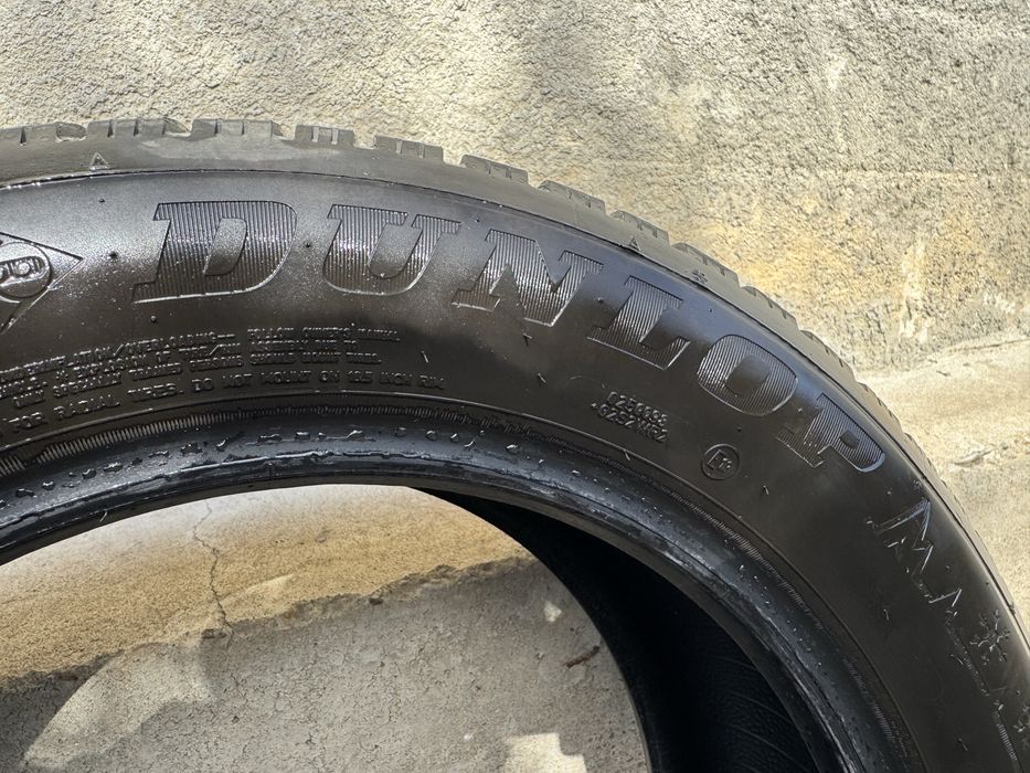 Avelope iarnă Dunlop 205/55/16
