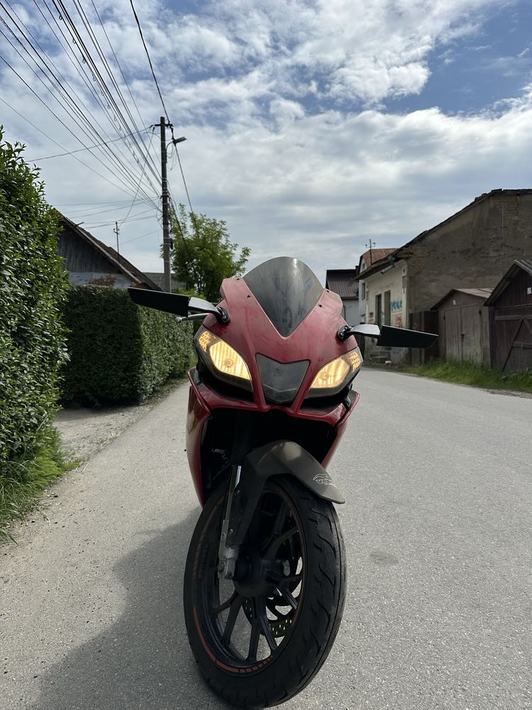 Aprilia RS4 125 (nu: yamaha, ktm, honda, kawasaki)