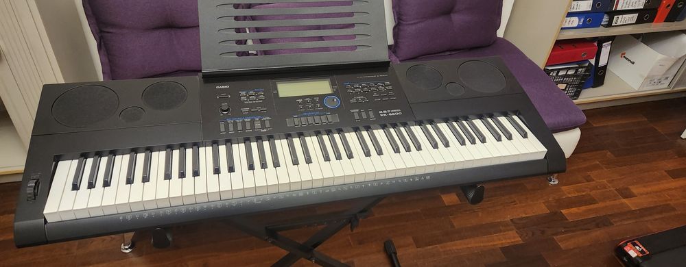 Pian Casio WK6600